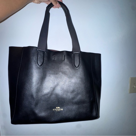 Coach Handbags - Coach Black Pebbled Leather Tote